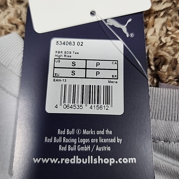Red Bull Puma Mens Crew Neck T-Shirt Racing Team Logo Size Small Red Gray Blue - Picture 8 of 11